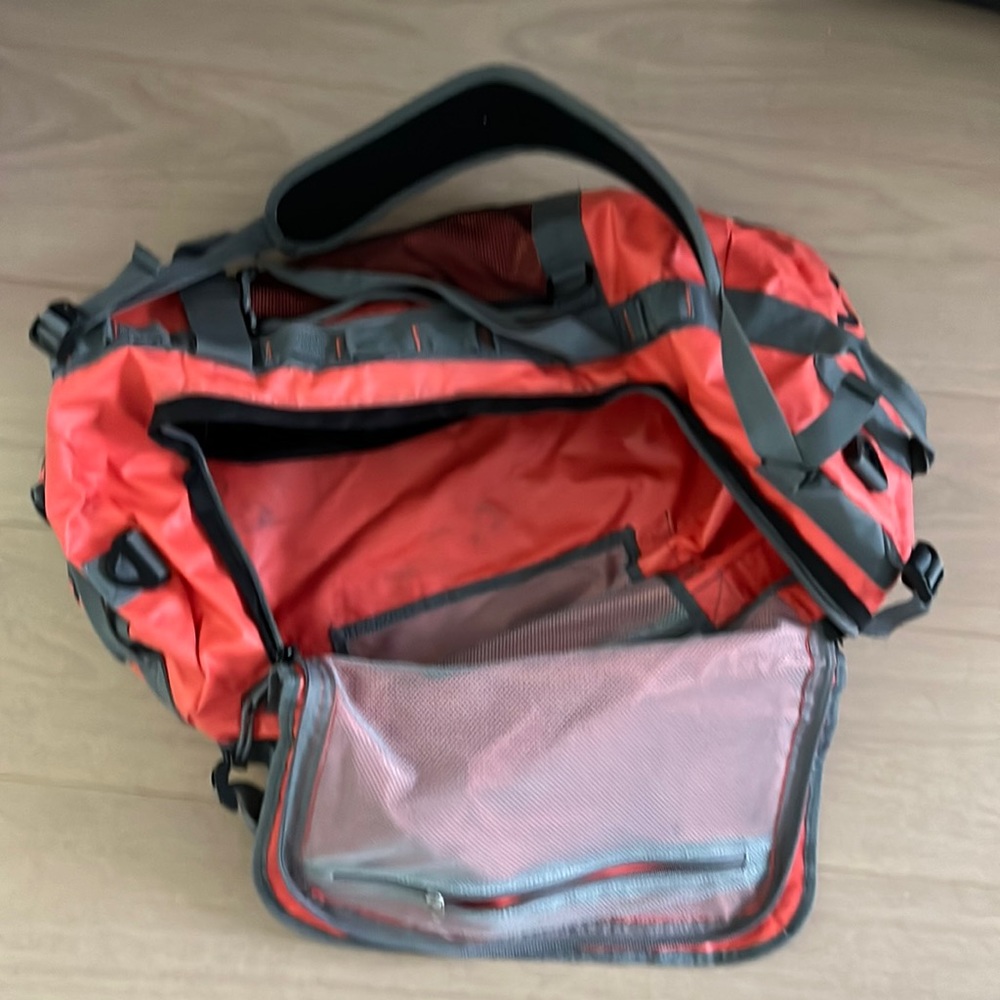 k3 duffel/backpack